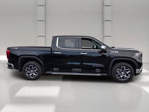 Onyx Black 2026 GMC Sierra 1500 SLT