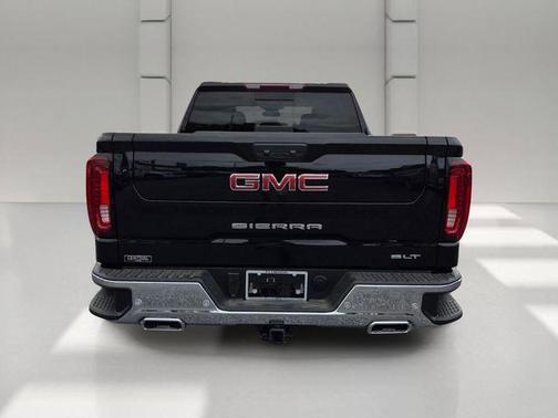 Onyx Black 2026 GMC Sierra 1500 SLT