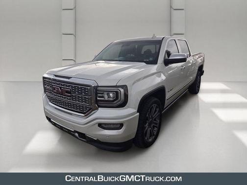 White Frost Tri-Coat 2017 GMC Sierra 1500 Denali