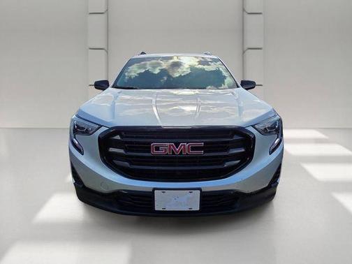 Quicksilver Metallic 2021 GMC Terrain SLE