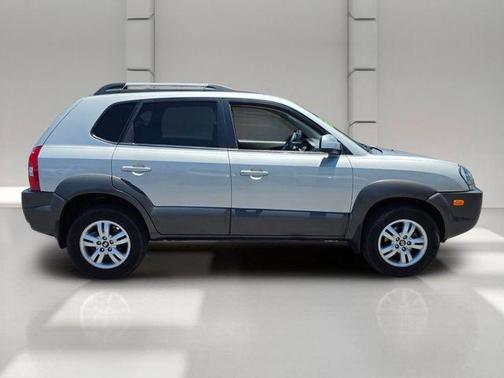 Silver 2008 Hyundai TUCSON Limited