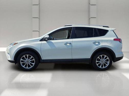 Blizzard Pearl 2016 Toyota RAV4 Limited
