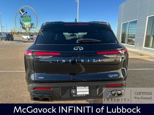 2023 INFINITI QX60 LUXE