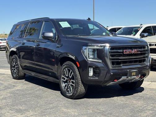 Titanium 2023 GMC Yukon XL AT4