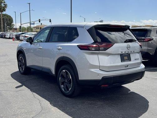Brilliant Silver Metallic 2024 Nissan Rogue SV
