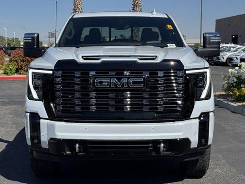 Glacier White 2026 GMC Sierra 2500 Denali Ultimate