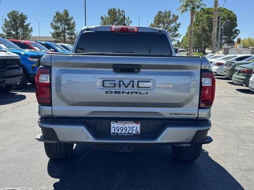 Sterling 2024 GMC Canyon Denali