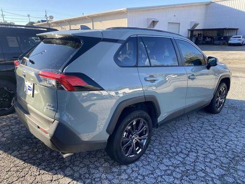 2023 Toyota RAV4 Hybrid XLE Premium