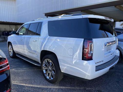 2016 GMC Yukon XL Denali