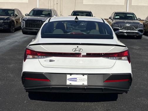 2025 Hyundai ELANTRA Sport