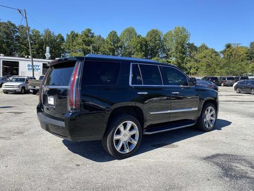 2020 Cadillac Escalade Premium Luxury