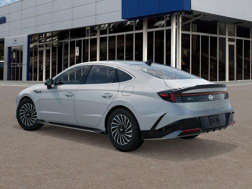 2026 Hyundai SONATA Hybrid SE
