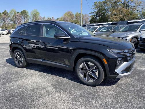 Phantom Black 2026 Hyundai TUCSON SEL