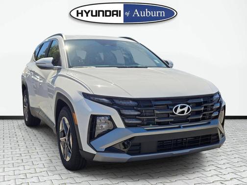 Serenity White Pearl 2026 Hyundai TUCSON SEL Premium