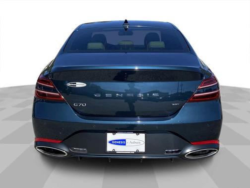 2022 Genesis G70 3.3T RWD