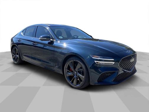 2022 Genesis G70 3.3T RWD