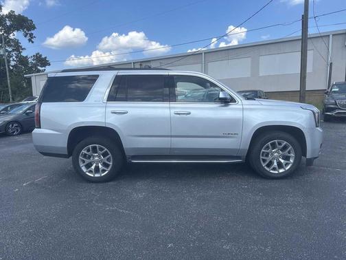 2017 GMC Yukon SLT