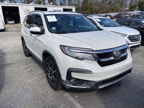 2019 Honda Pilot Touring 8-Passenger