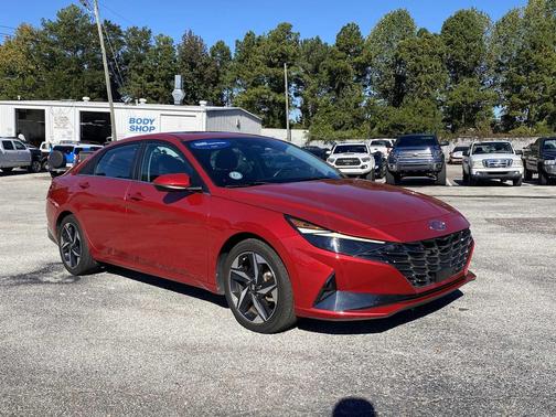 2021 Hyundai ELANTRA SEL