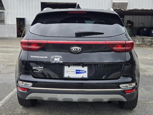 Black Cherry 2021 Kia Sportage S