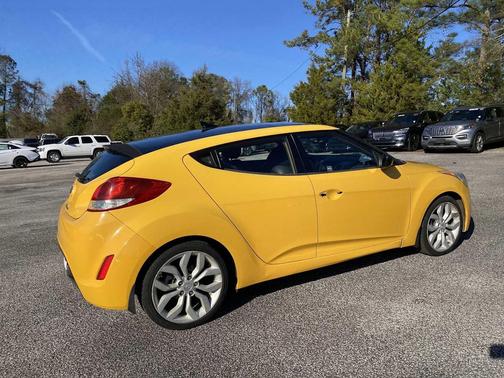 2012 Hyundai Veloster Base
