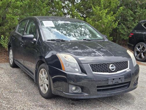 Super Black 2010 Nissan Sentra 2.0 SR