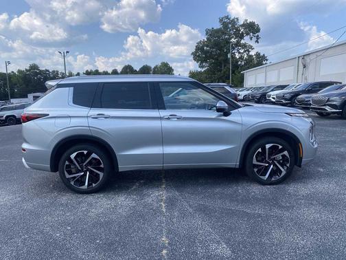 2024 Mitsubishi Outlander SEL 2.5 2WD