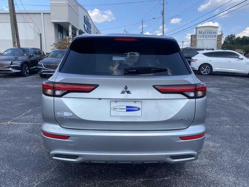 2024 Mitsubishi Outlander SEL 2.5 2WD