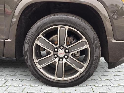 Smokey Quartz Metallic 2019 GMC Acadia Denali