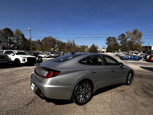 2020 Hyundai SONATA Limited