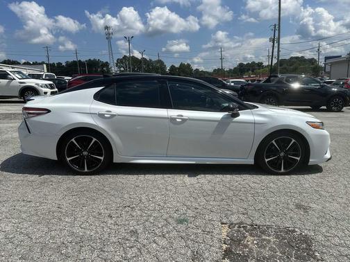 2020 Toyota Camry XSE