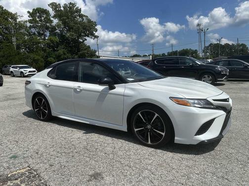 2020 Toyota Camry XSE