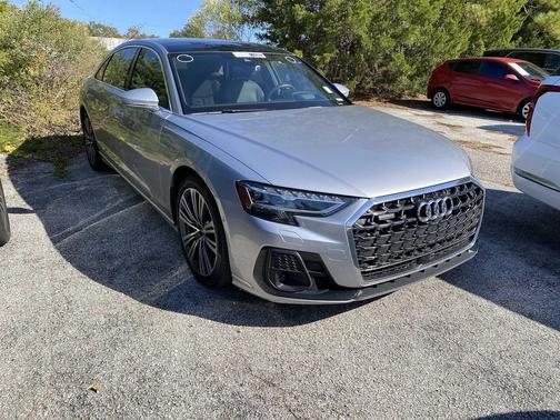 2023 Audi A8 L 55 TFSI quattro Tiptronic