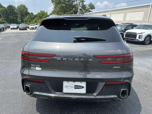 2024 Genesis GV70 2.5T AWD