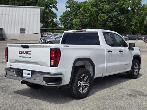 Summit White 2025 GMC Sierra 1500 Pro