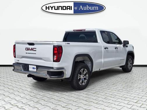 Summit White 2025 GMC Sierra 1500 Pro