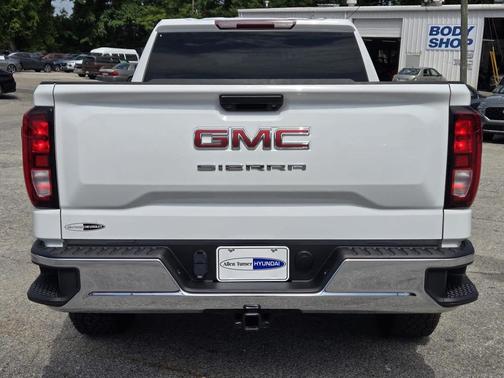 Summit White 2025 GMC Sierra 1500 Pro