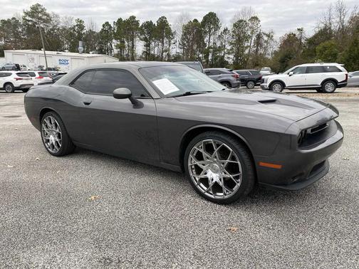 2018 Dodge Challenger SXT