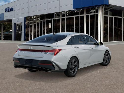 2026 Hyundai ELANTRA HEV SEL Sport