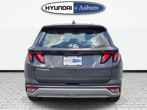 Ecotronic Gray 2026 Hyundai TUCSON SE
