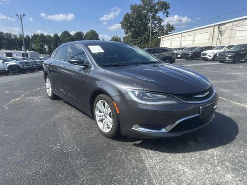 2016 Chrysler 200 Limited