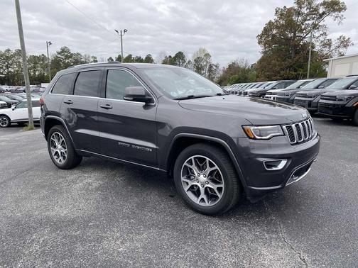 2018 Jeep Grand Cherokee Sterling Edition