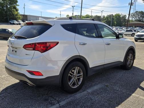 Pearl White 2018 Hyundai Santa Fe Sport 2.4L