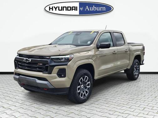 Sand Dune Metallic 2023 Chevrolet Colorado Z71