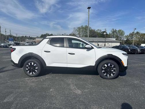 2025 Hyundai SANTA CRUZ SEL Activity