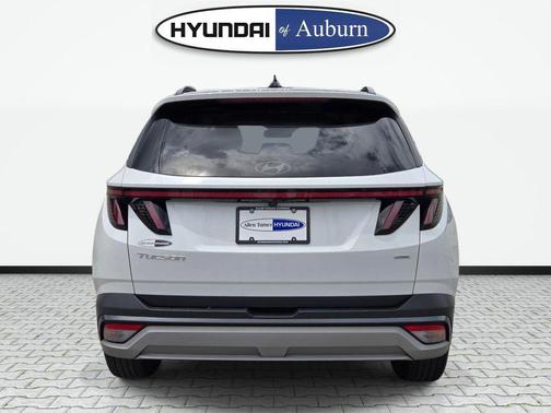 Serenity White Pearl 2025 Hyundai TUCSON SEL Convenience
