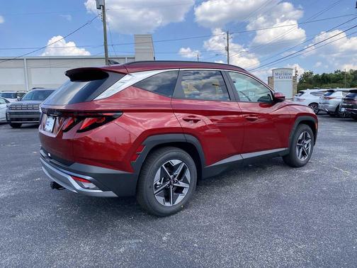 2026 Hyundai TUCSON SEL