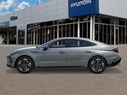 2026 Hyundai SONATA SEL