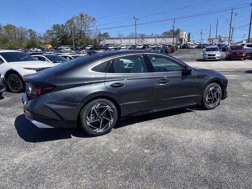 2026 Hyundai SONATA SEL