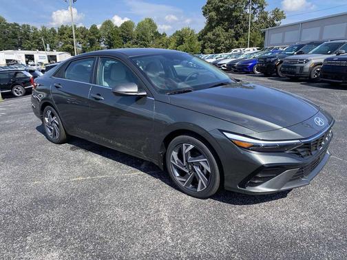 2025 Hyundai ELANTRA HEV Limited